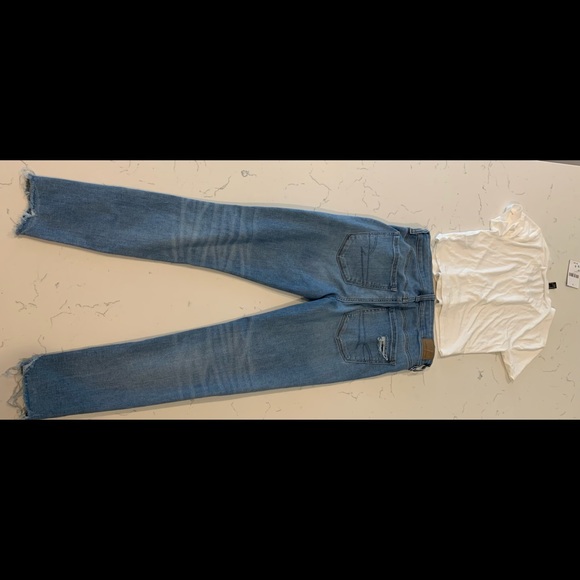 American eagle jeans & Forever 21 top - Picture 2 of 6